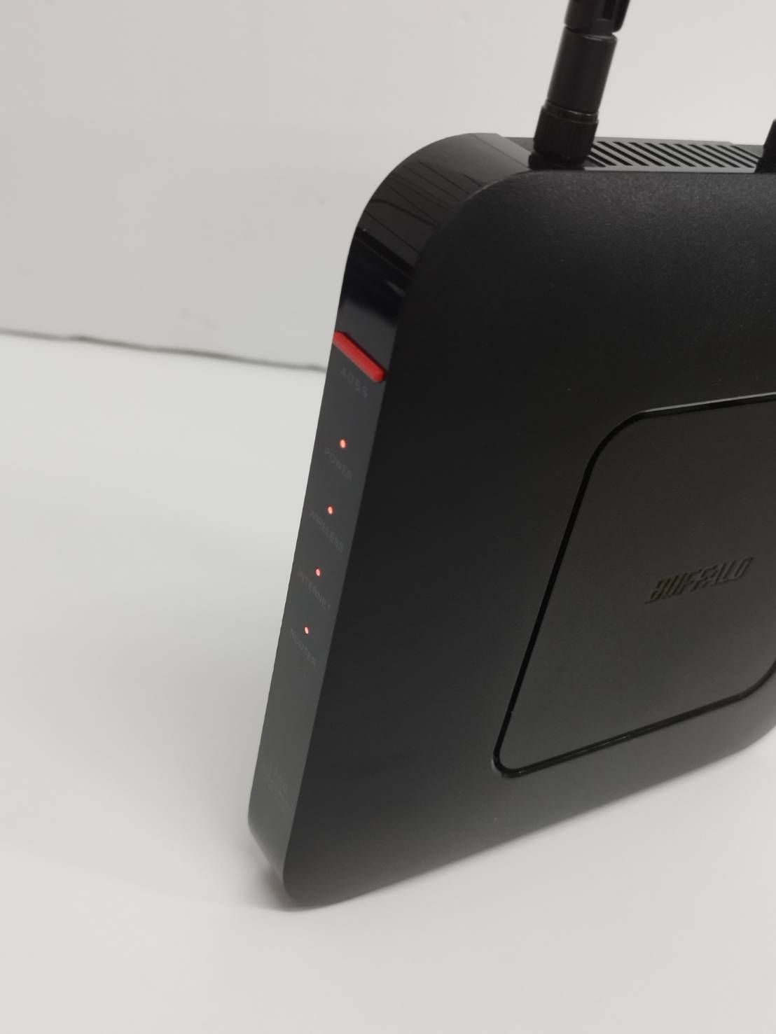 良品】BUFFALO WXR-1750DHP2/無線LANルーター - メルカリ