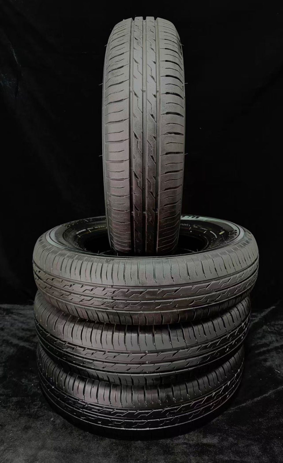 23年製　2本と24年製　2本中古タイヤ4本セット　ECOFINE 155/80R13 79S 8分山　サマータイヤ