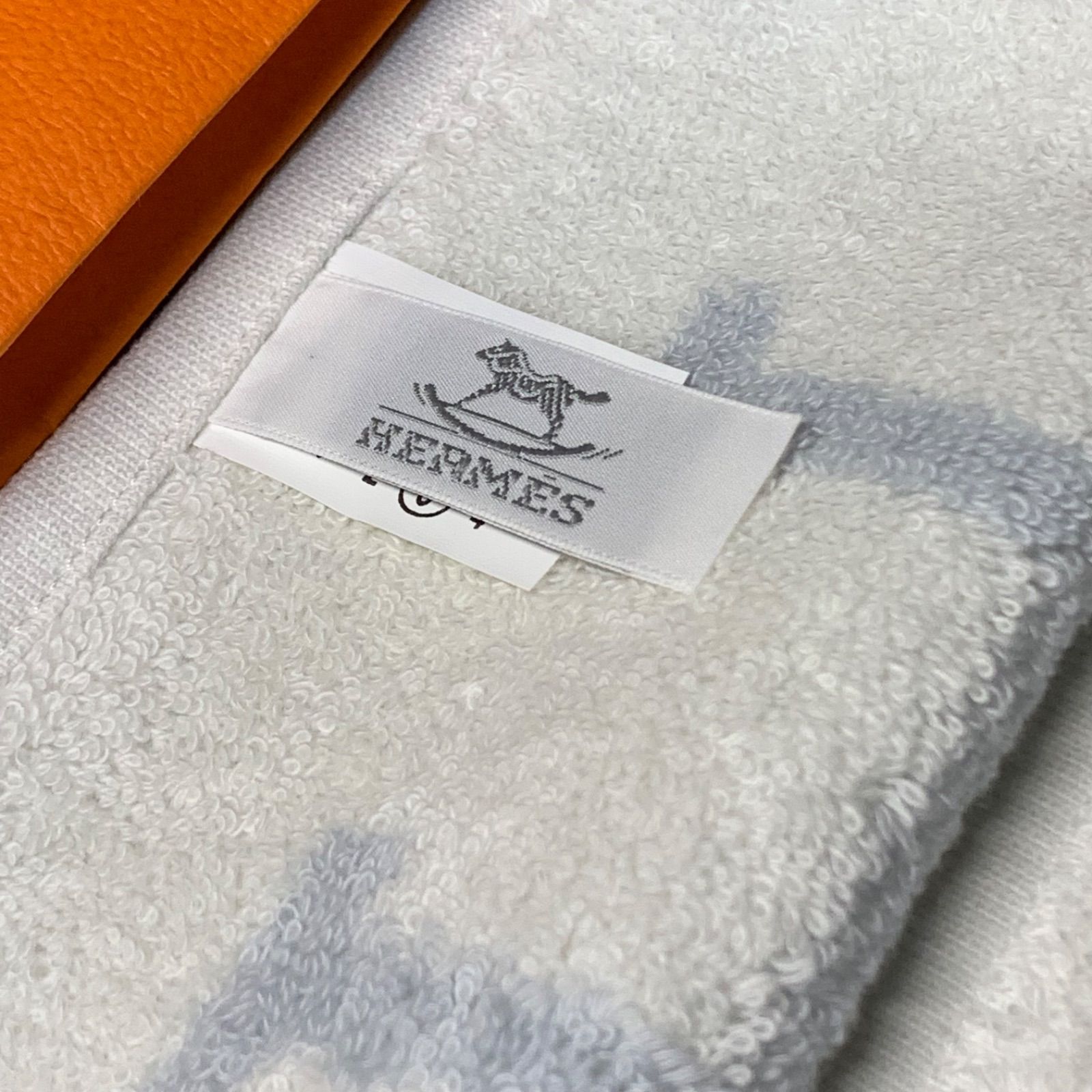 F370 未使用 HERMES ハンドタオル コットン100% エルメスカレ