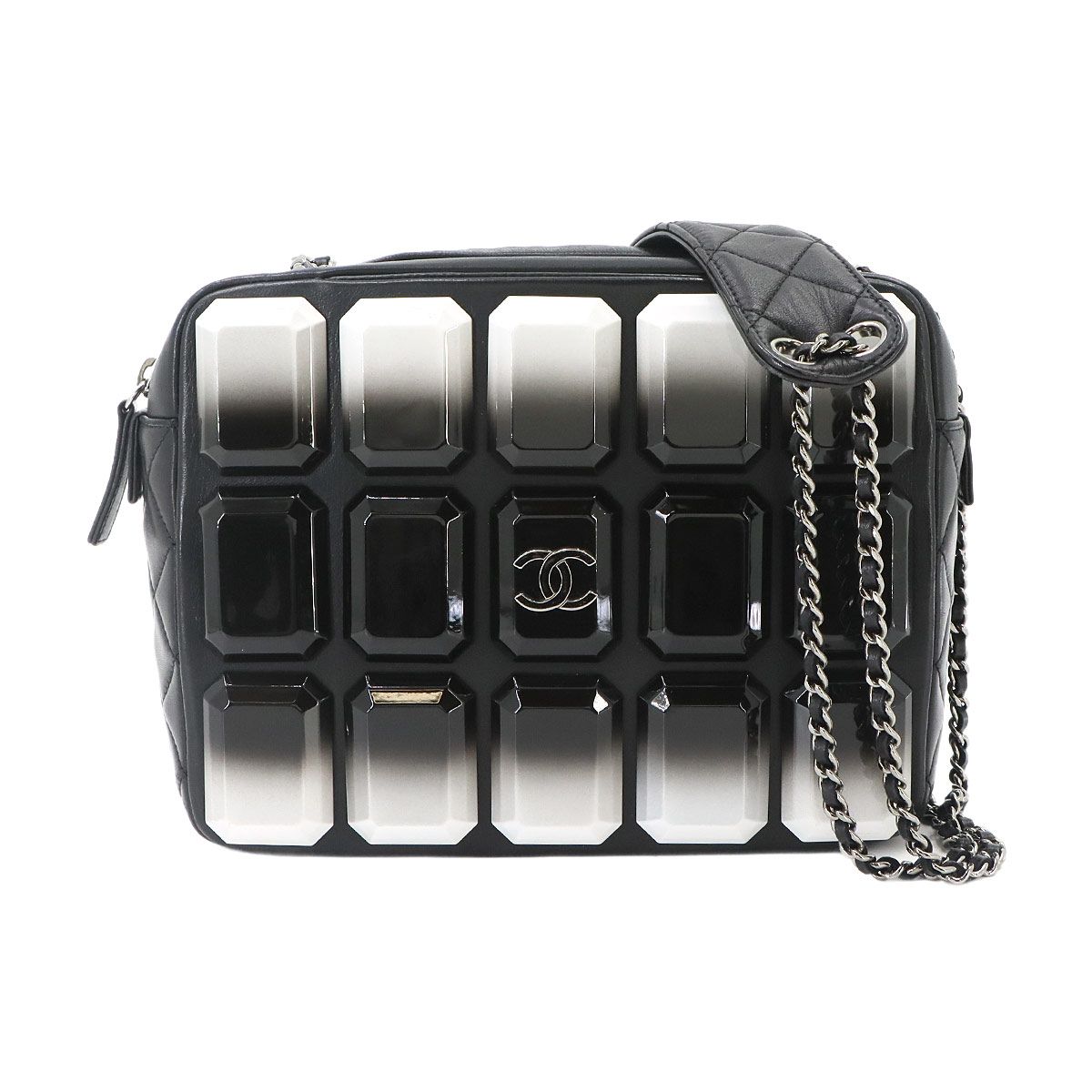 新品同様 シャネル CHANEL マトラッセ カメラ バッグ チェーン ショルダー バッグ ラムスキン プラスチック ブラック Camera Bag 90333370