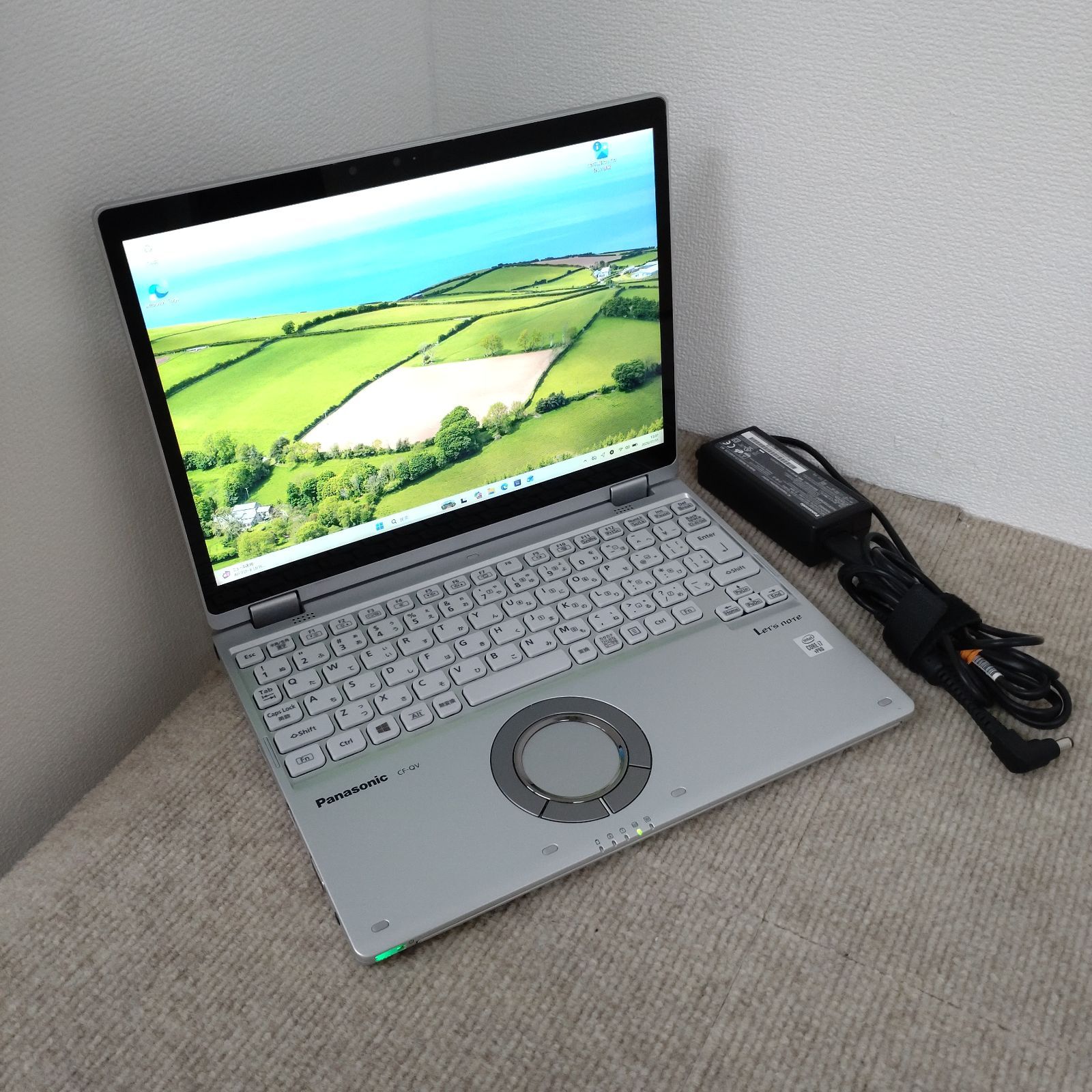 【送料無料】Panasonic CF-QV9 / 2in1タッチ / I7-10810U / 16GB / SSD512GB / Win11 / バッテリー良好 / LTE / カメラ内蔵 / 12型 / NB567