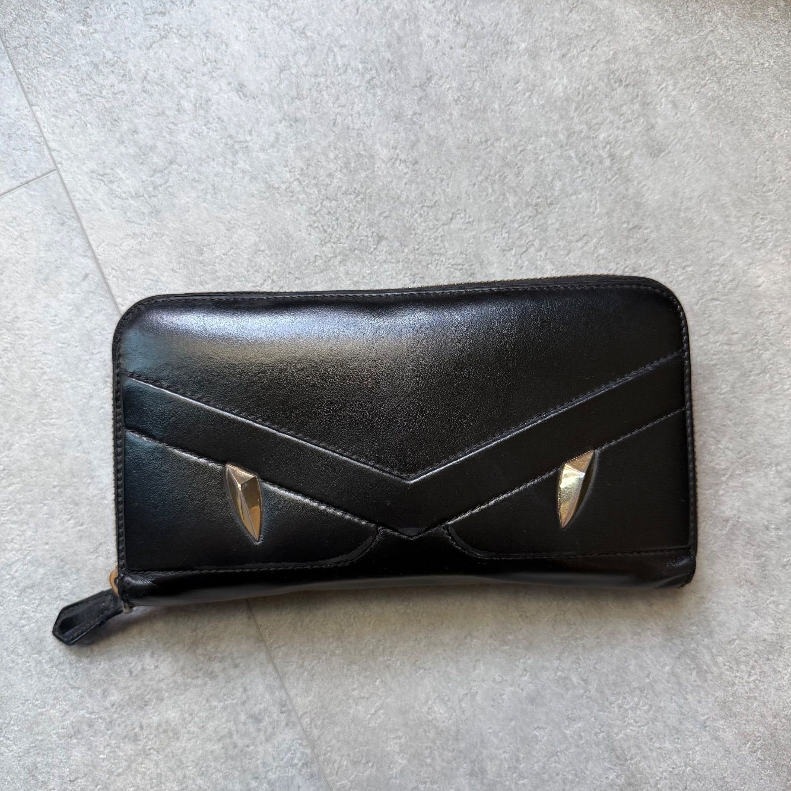 FENDI フェンディ バグズアイ モンスター レザー ラウンドファスナー長