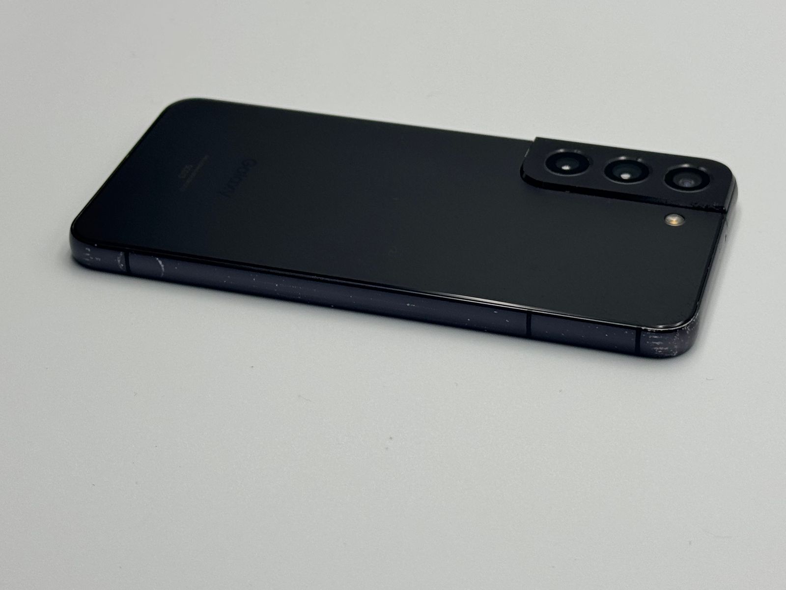 中古C】Galaxy S22 SCG13 ファントムブラック SIMフリー 白ロム - メルカリ