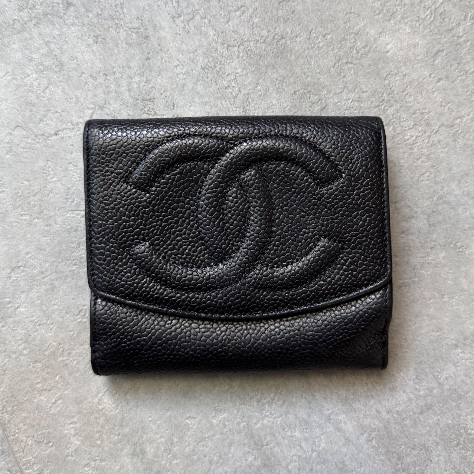 CHANEL シャネル デカココ Wホック キャビアスキン レザー 二つ折り