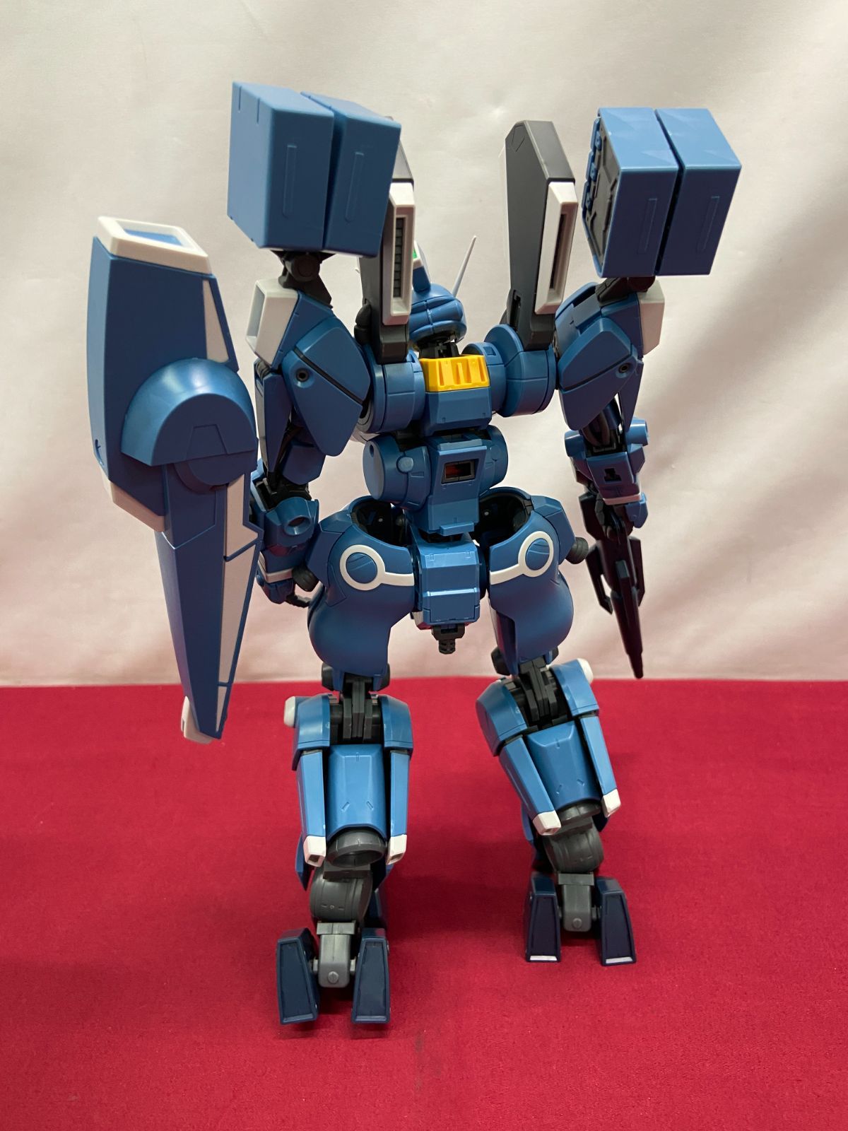 カメ】 組立済み MG 1/100 ガンダムMk-V プラモデル ホビーオンライン