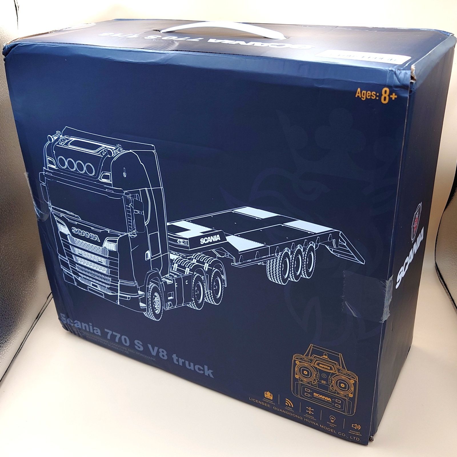 1/18 スカニア SKANIA770S & フラットベッドトレーラー シルバー フル