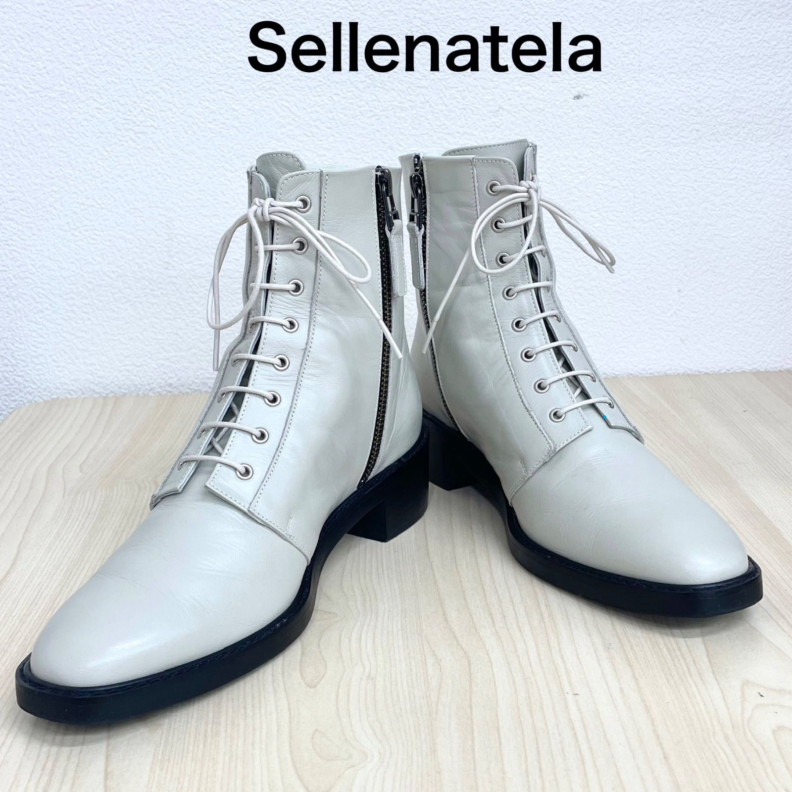 【セレナテラ Sellenatela】極美品！NOA IVORY RAIN レースアップブーツ 撥水加工 シューズ 37.5 ホワイト系×ブラック ⭐︎