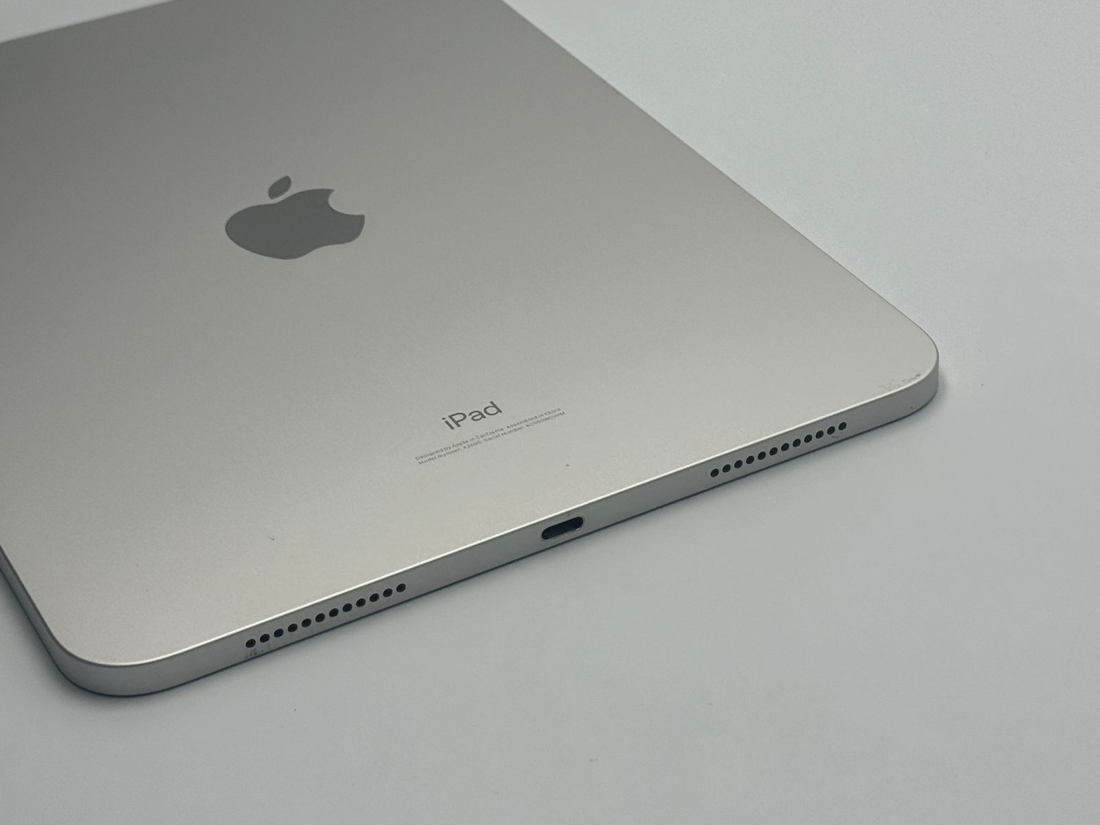 中古C】iPad 第10世代 64GB シルバー Wi-Fi バッテリー【83%】 - メルカリ