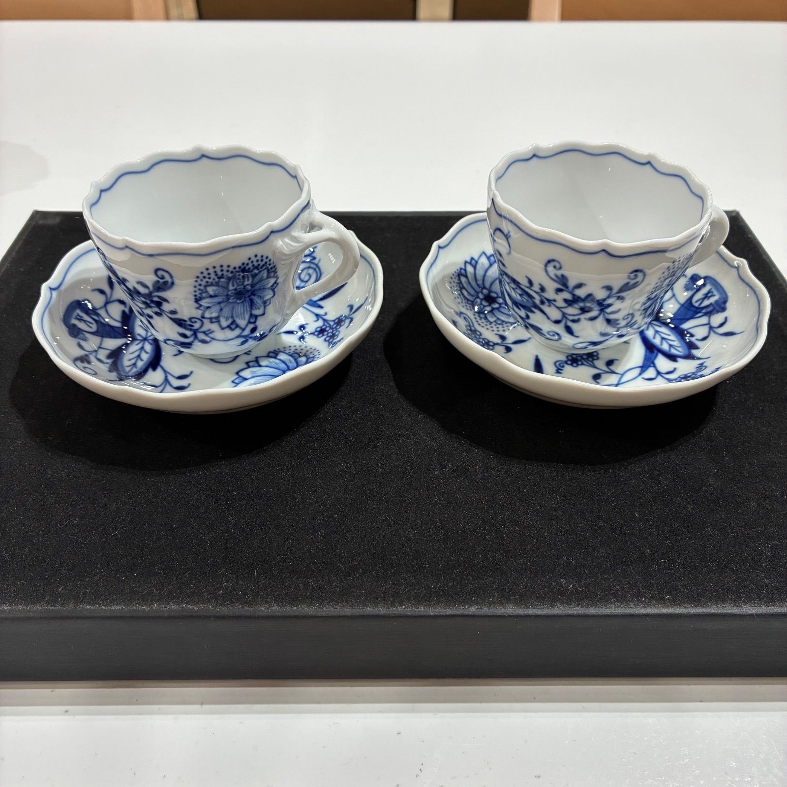 最終値下げ】マイセン ブルーオニオン カップ＆ソーサー 2客 570 / 560