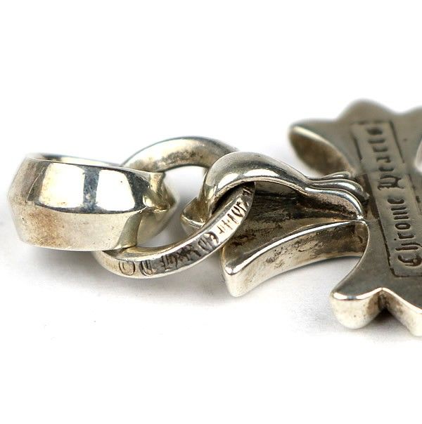CHROME HEARTS 銀座店 クロムハーツ スモールCHクロス ウィズベイル ぺンダント アフターパヴェブラックダイヤ メンズ シルバー SV925 103911 CHROME HEARTS 銀座店 クロムハーツ スモールCHクロス ウィズベイル ぺ