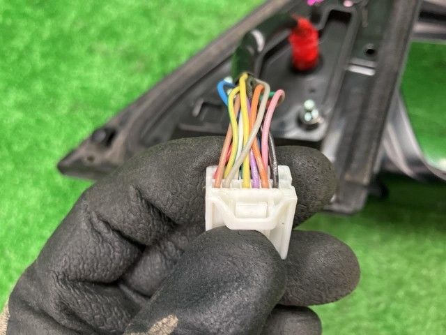 セレナ GFNC27 右サイドミラー・ドアミラー ハイウェイスター 4WD 8人