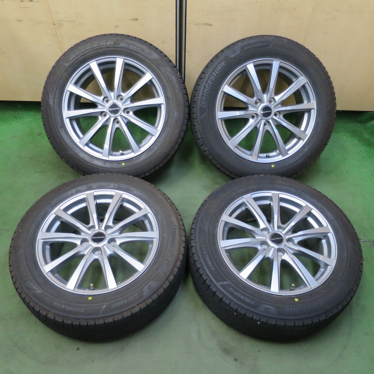 バリ溝！25年！キレイ！9.5分◎スタッドレス 215/60R17 ブリヂストン ブリザック VRX3 BALMINUM LS10 バルミナ 17インチ PCD114.3/5H◎6072002NGス