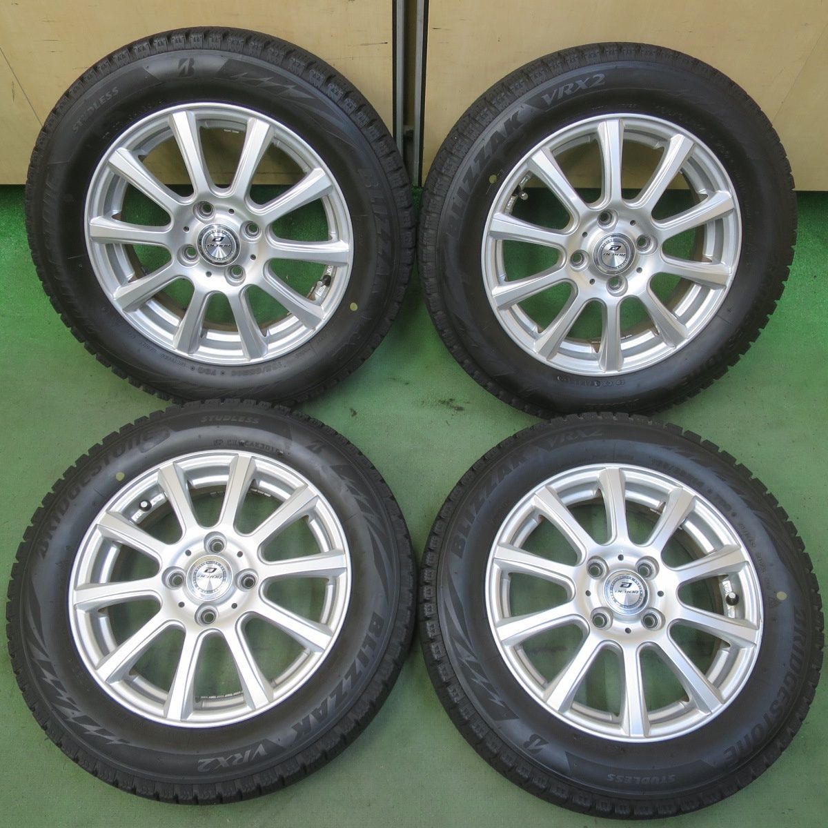 キレイ◎スタッドレス 165/65R14 ブリヂストン ブリザック VRX2 DEBOR 社外 アルミ 14インチ 軽サイズ PCD100/4H◎6072610イス