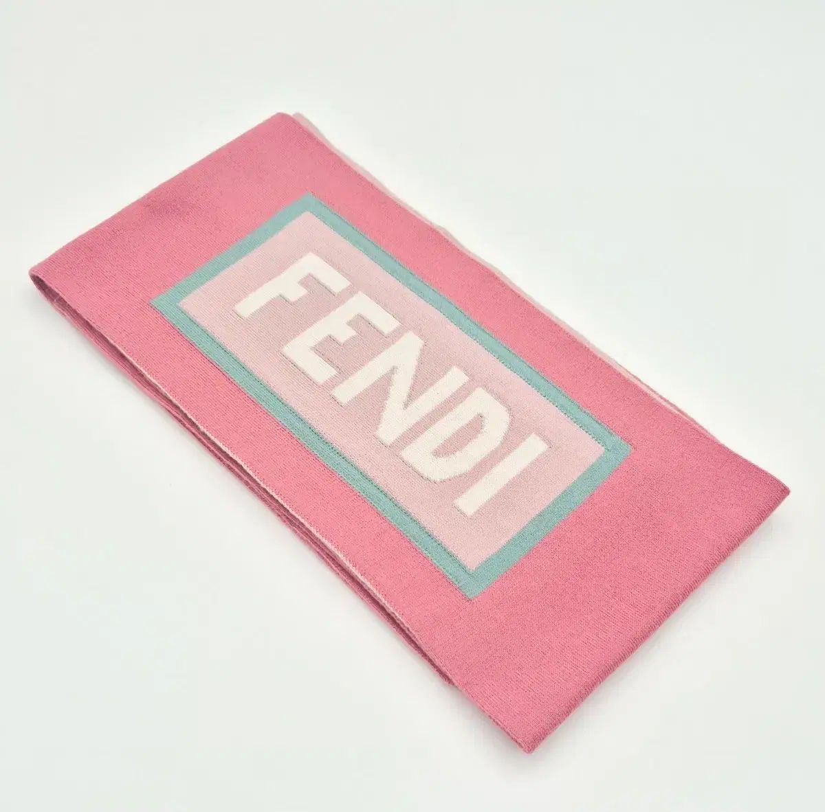 中古ブランドセレクト FENDI フェンディ カシミア ウール ブレンド ピンク マフラー