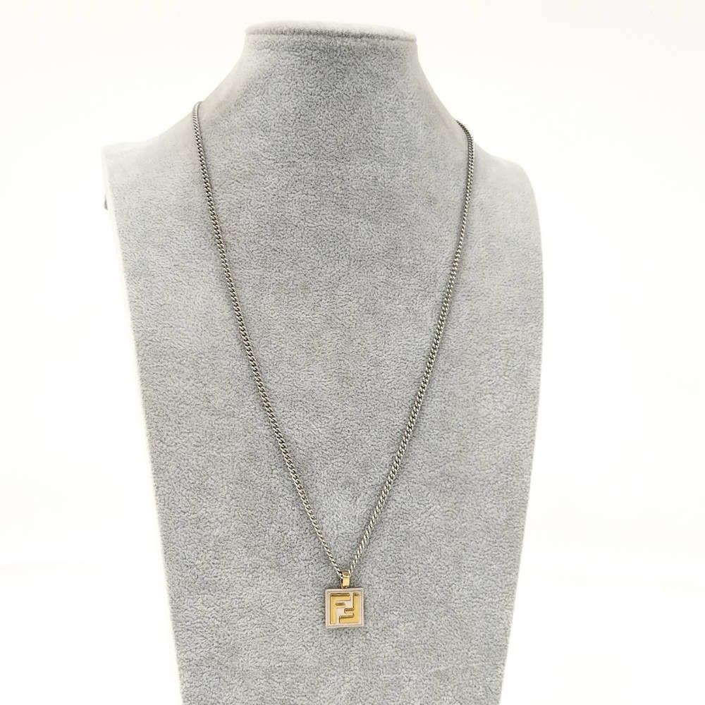 フェンディ FFロゴ スクエア ネックレス MBZ1342 FENDI ネックレス FFロゴ スクエア シルバー ゴールド FENDI