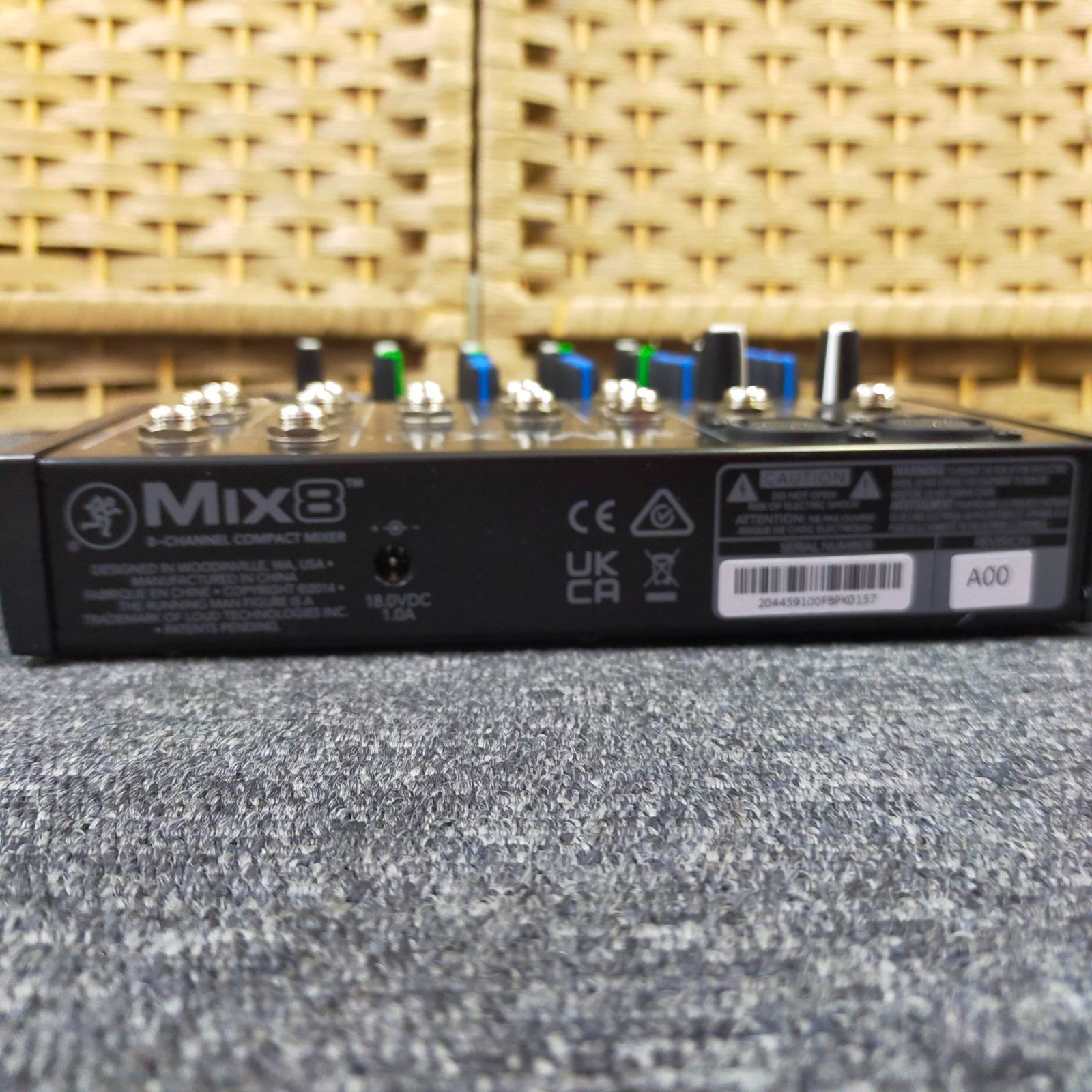 MACKIE Mix8 8チャンネル コンパクトミキサー 元箱・説明書・AC 