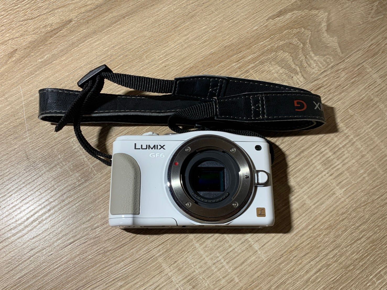 2744 Panasonic Lumix DMC-GF6 ホワイト 動作確認済み【コ】