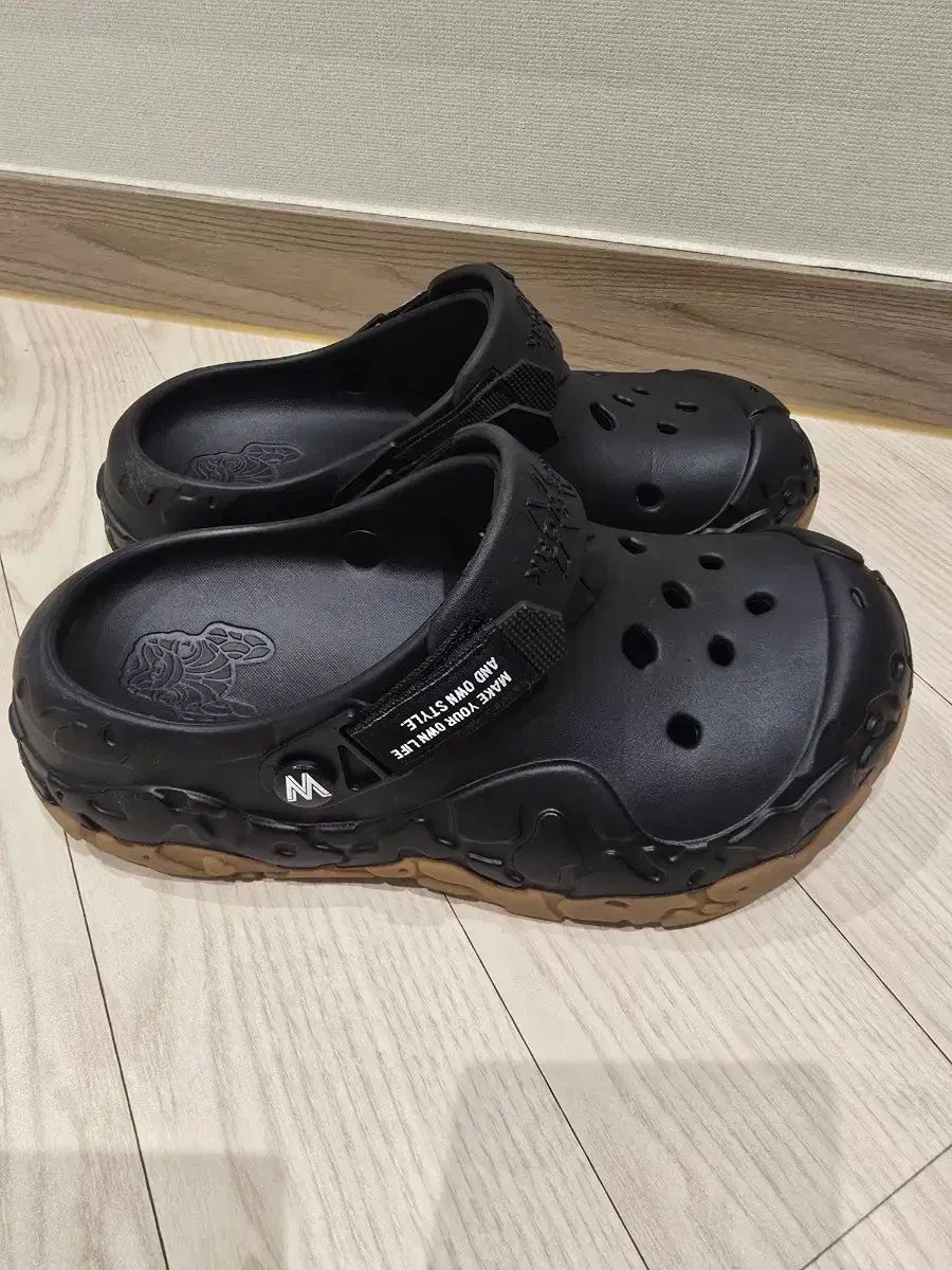 26年新作ライフウォークスリッパ Crocs 260mm 出品