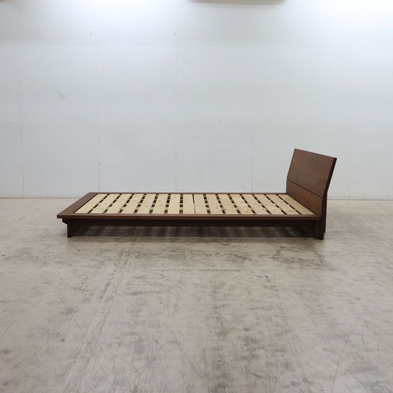 MasterWal マスターウォール アカセ木工 MORELESS BED モアレス ベッド