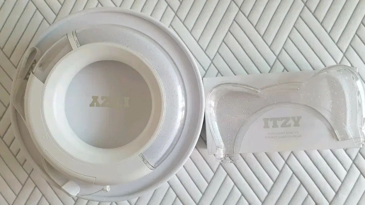 ITZY（イッチ） LIGHT RING ver2 + 猫耳