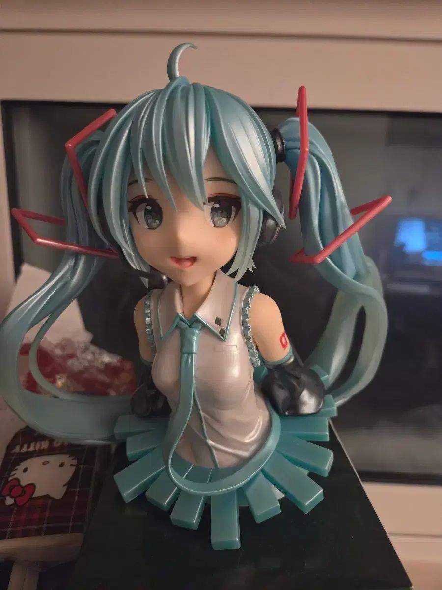 初音 ミク LH 상 흉상 フィギュア 出品