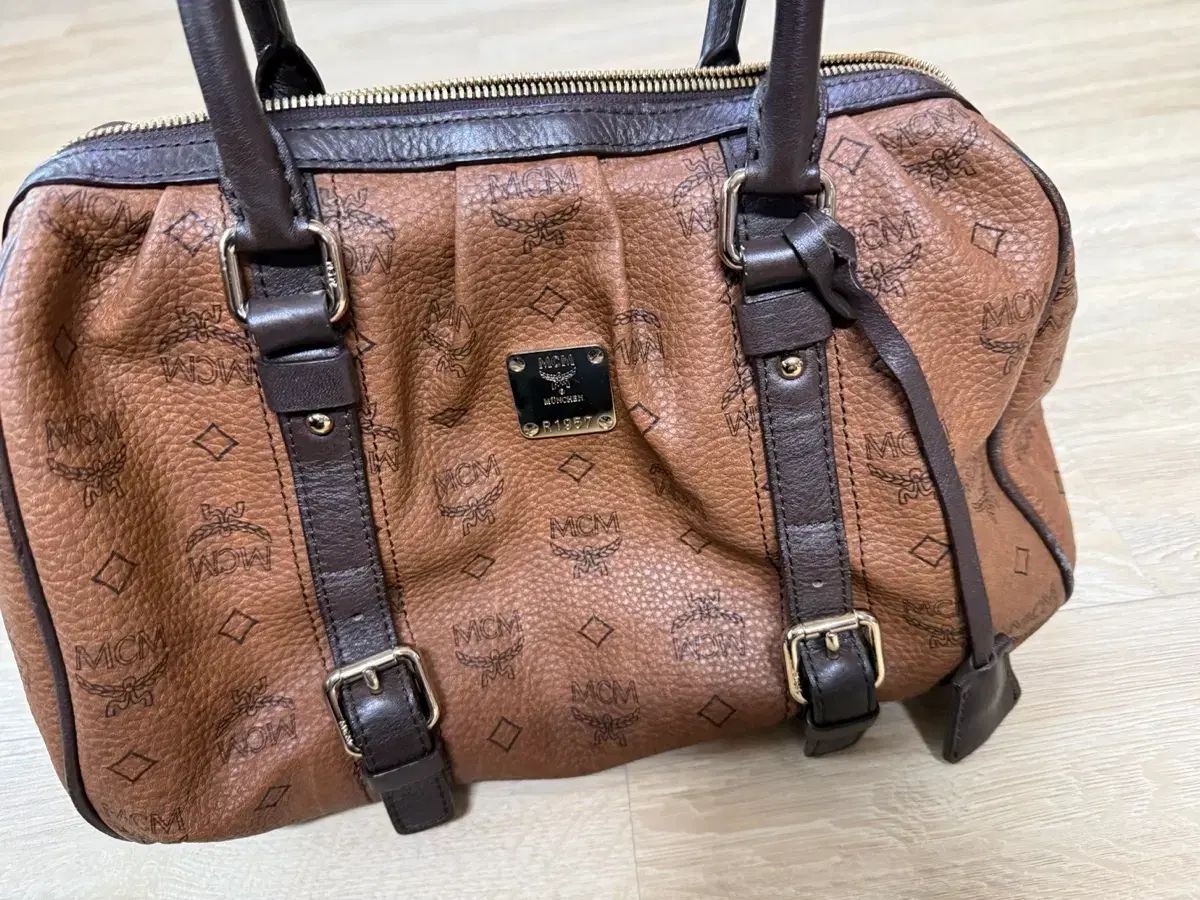 MCM トートバッグ ブラウン ヴィセトス城 住宅 保証カード
