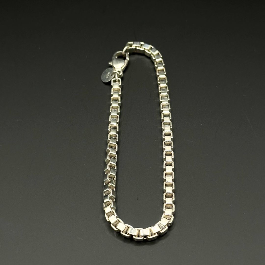美品】Tiffany & Co ベネチアン ブレスレット シルバー SV925 - メルカリ