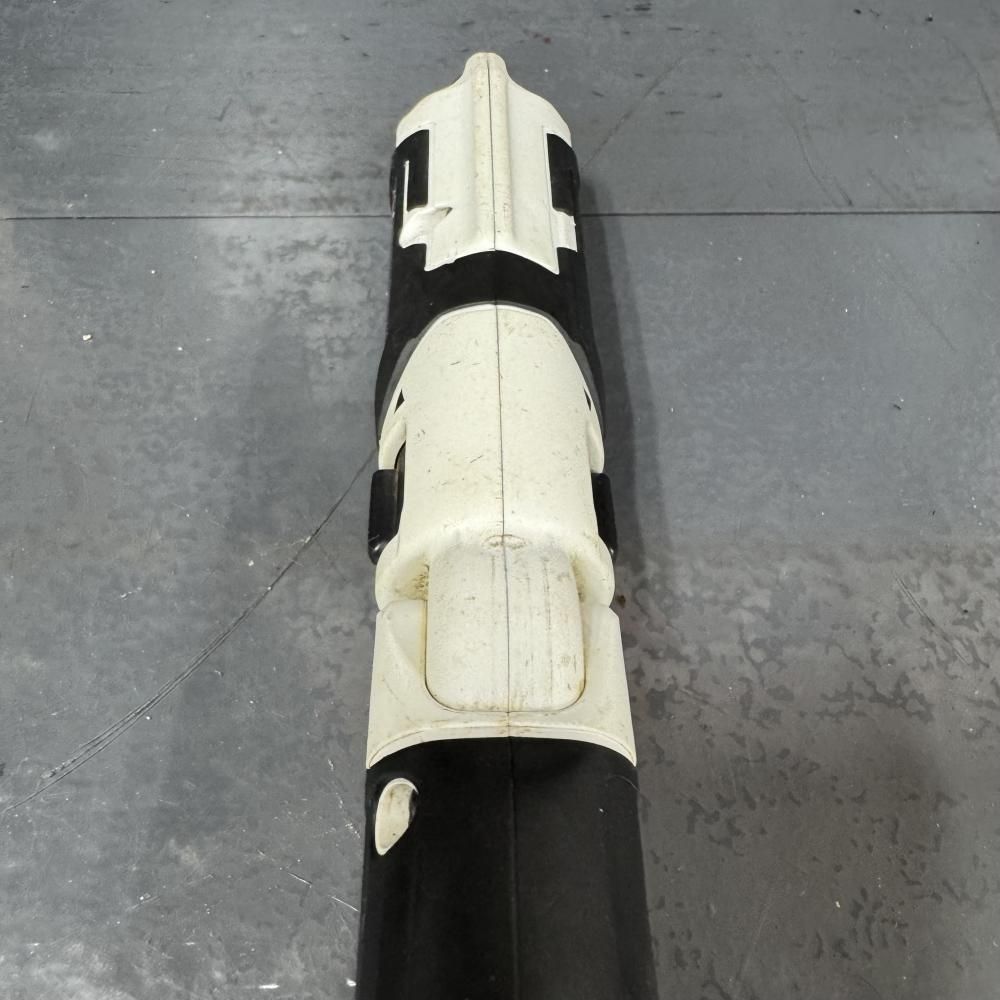 【中古】makita TD022DSHX 7.2V充電式インパクト(バッテリー3つ付) 【中古】makita TD022DSHX 7.2V充電式インパクト(バッテリー3つ付)