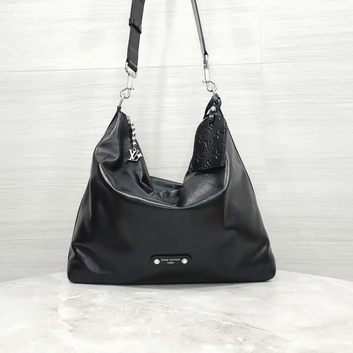 ルイヴィトン 배가본드 HOBO BAG H35 ブラック M13986