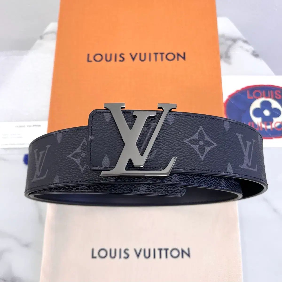 新品 ルイヴィトン LV リバーシブル ベルト モノグラム エクリプス