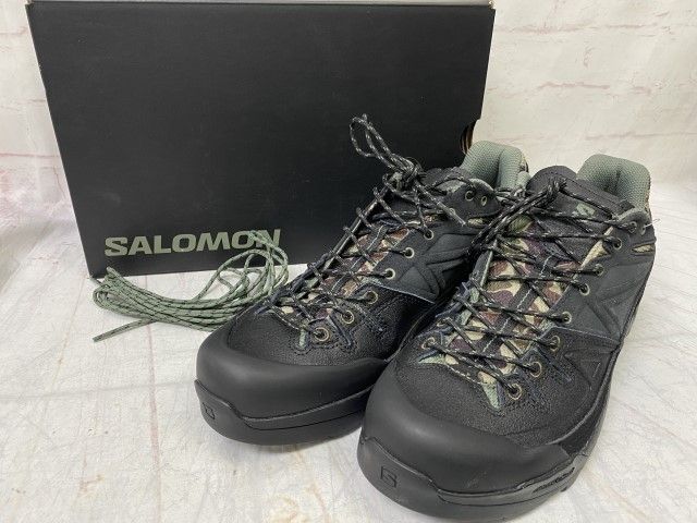 【中古】箱有 SALOMON ｻﾛﾓﾝ ｶｰﾊｰﾄｺﾗﾎﾞ ﾛｰｶｯﾄｽﾆｰｶｰ ｶﾓﾌﾗ 491655 ﾌﾞﾗｯｸ 27.5cm 991922859