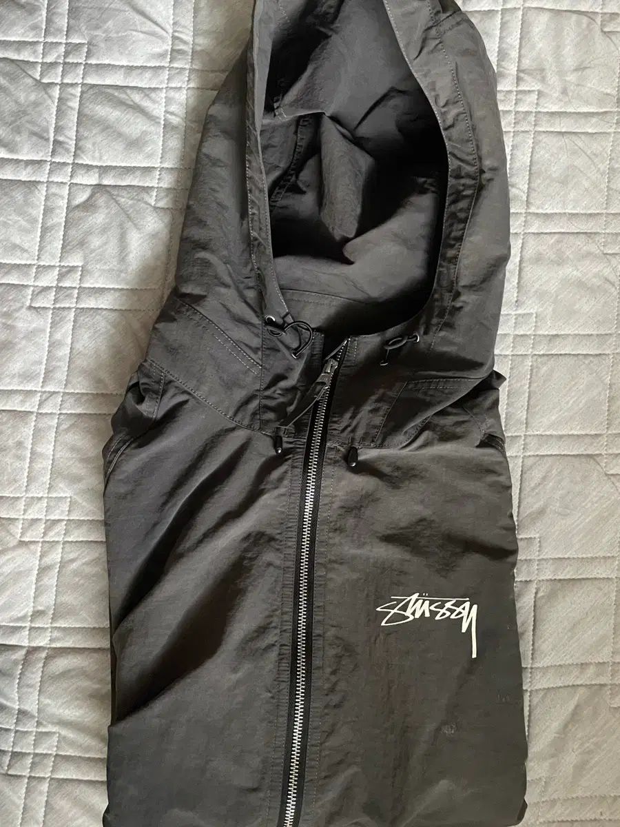STUSSY ステューシー ウィンドブレーカー