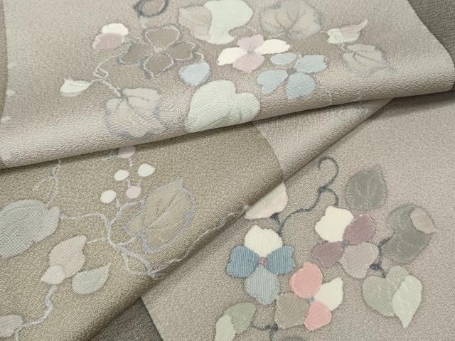 平和屋着物●上質な小紋　地紋起こし　葡萄花間道　正絹　逸品　CABK8023ut 33,800円