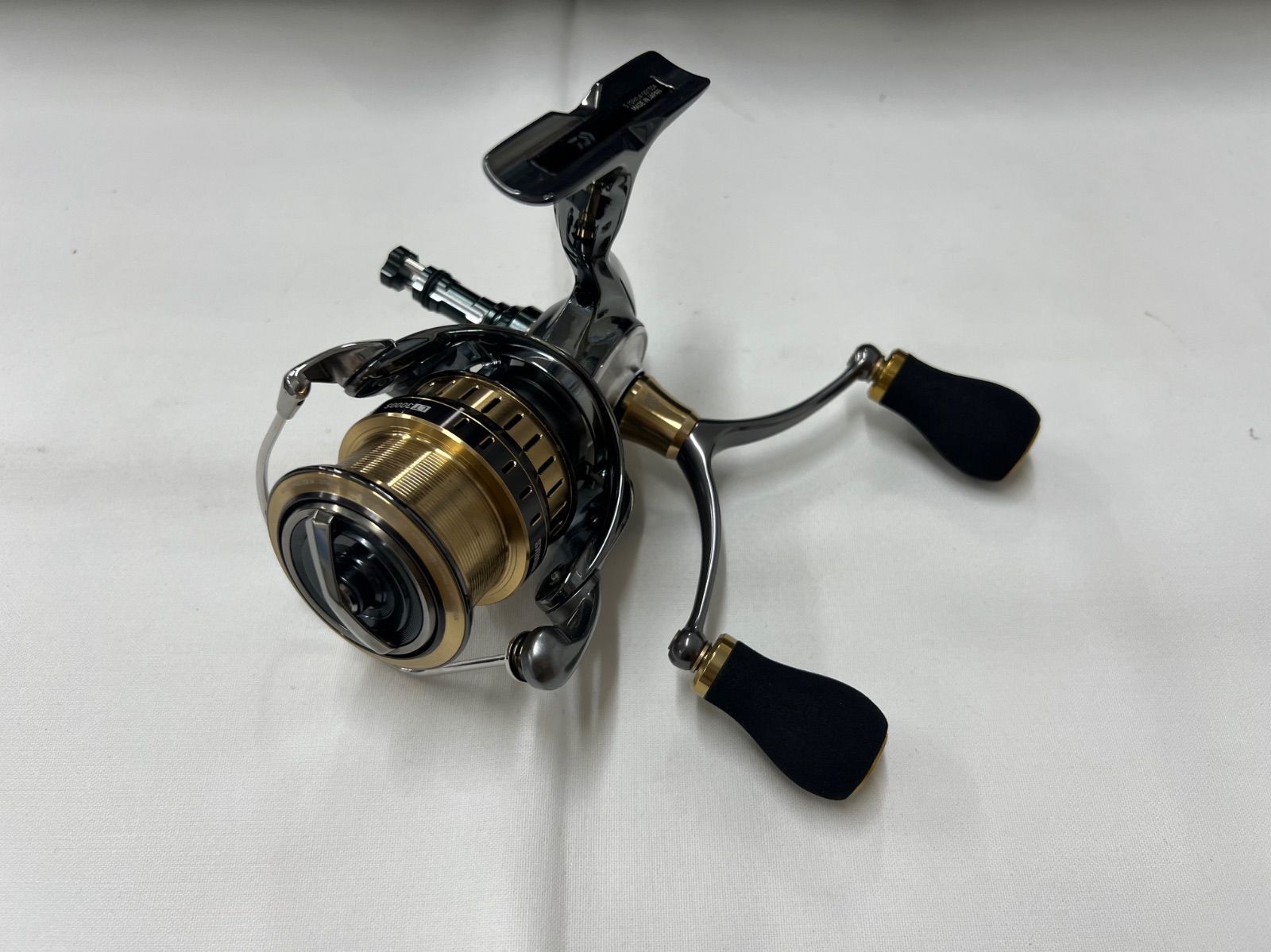 ２２イグジストＬＴ３０００Ｓ　カスタム品