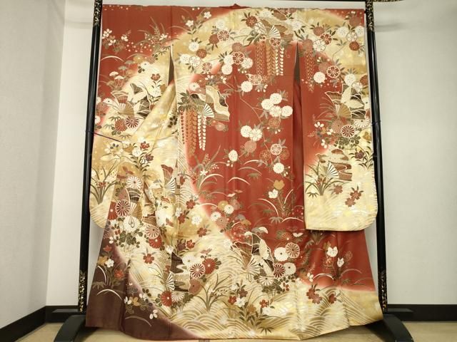 平和屋着物●豪華振袖　駒刺繍　扇面花蝶文　暈し染め　金彩　金通し地　正絹　逸品　AABK6240ck 35,490円