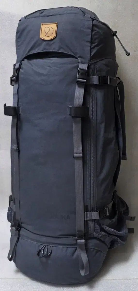 フェールラーベン Fjällräven Kajka 100 ビバーク登山リュックサック 大型旅行バックパック 100L