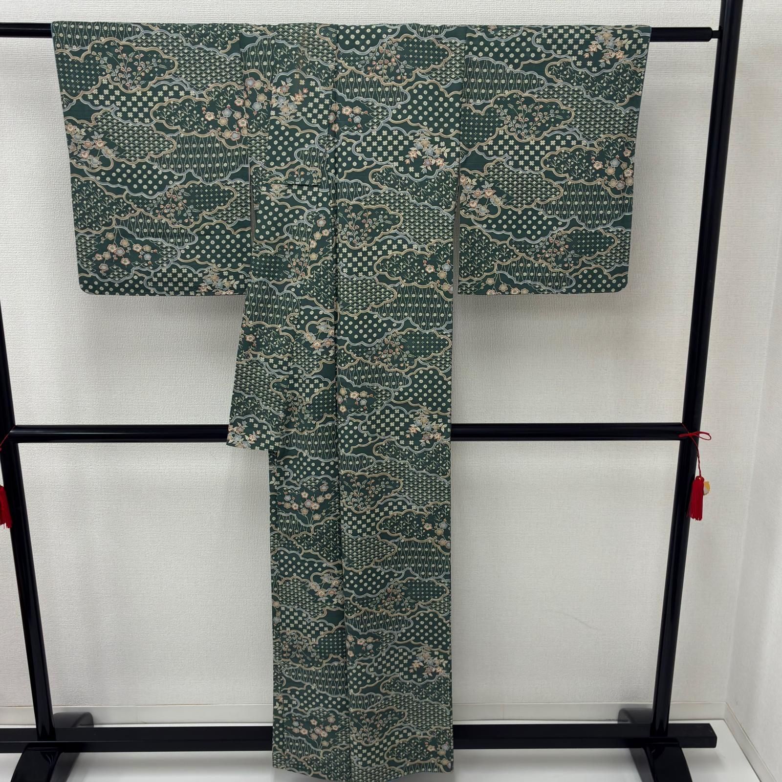 小紋 総柄の美しい草花 染め 正絹 MK-9732 - メルカリ