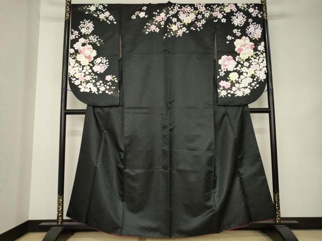平和屋着物●小振袖　二尺袖　舞花文　黒地　金彩　銀通し地　洗える着物　AABK1852ck