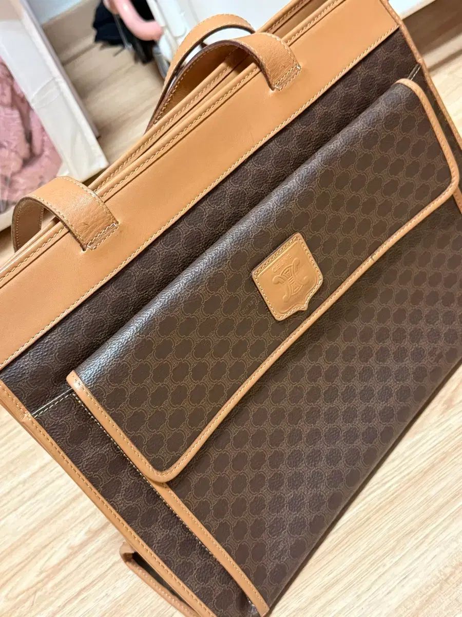 Celine セリーヌ マカダム パータン トートバッグ ブラウン 55,296円