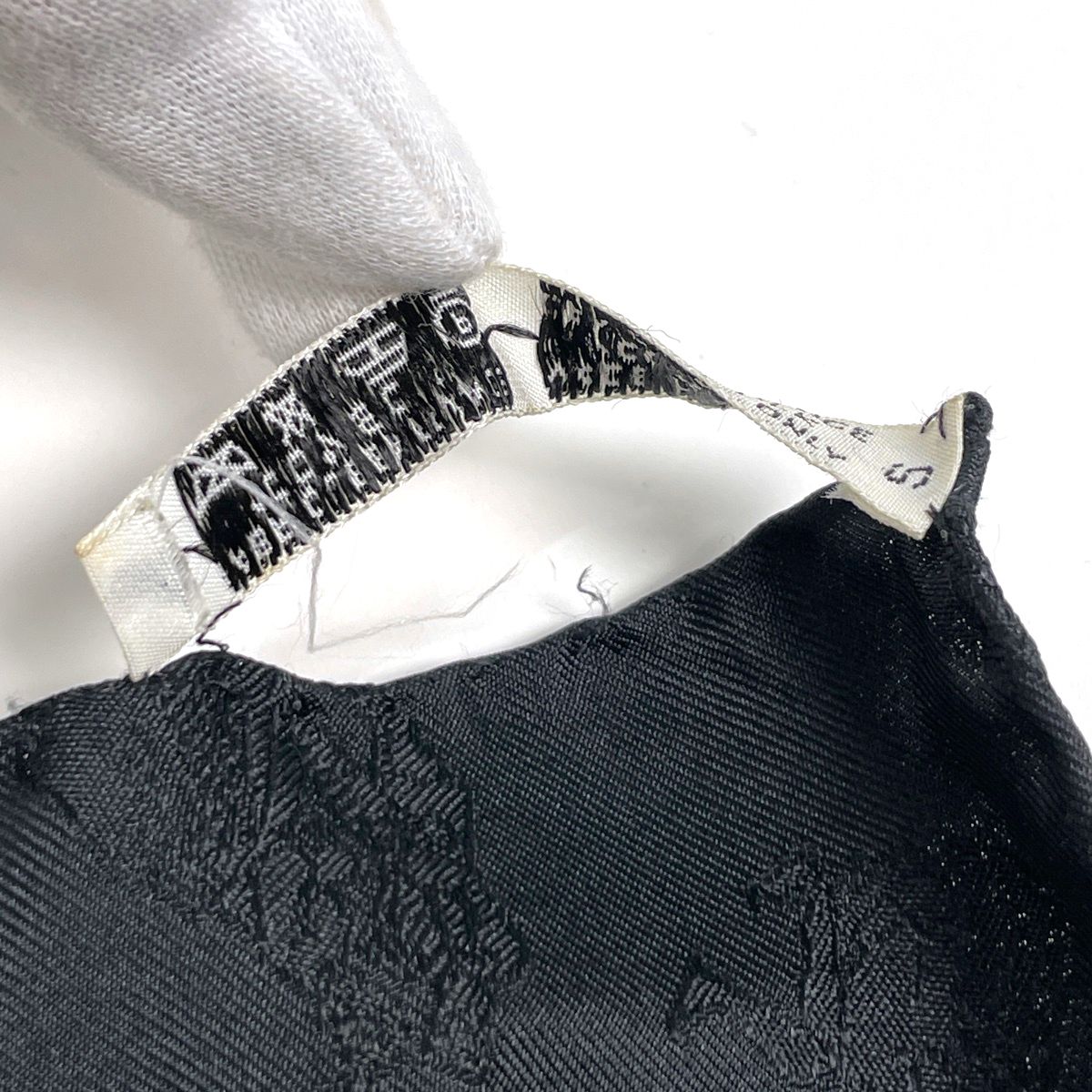 エルメス HERMES カレ90 Joies d Hiver スカーフ 冬の愉しみ シルク