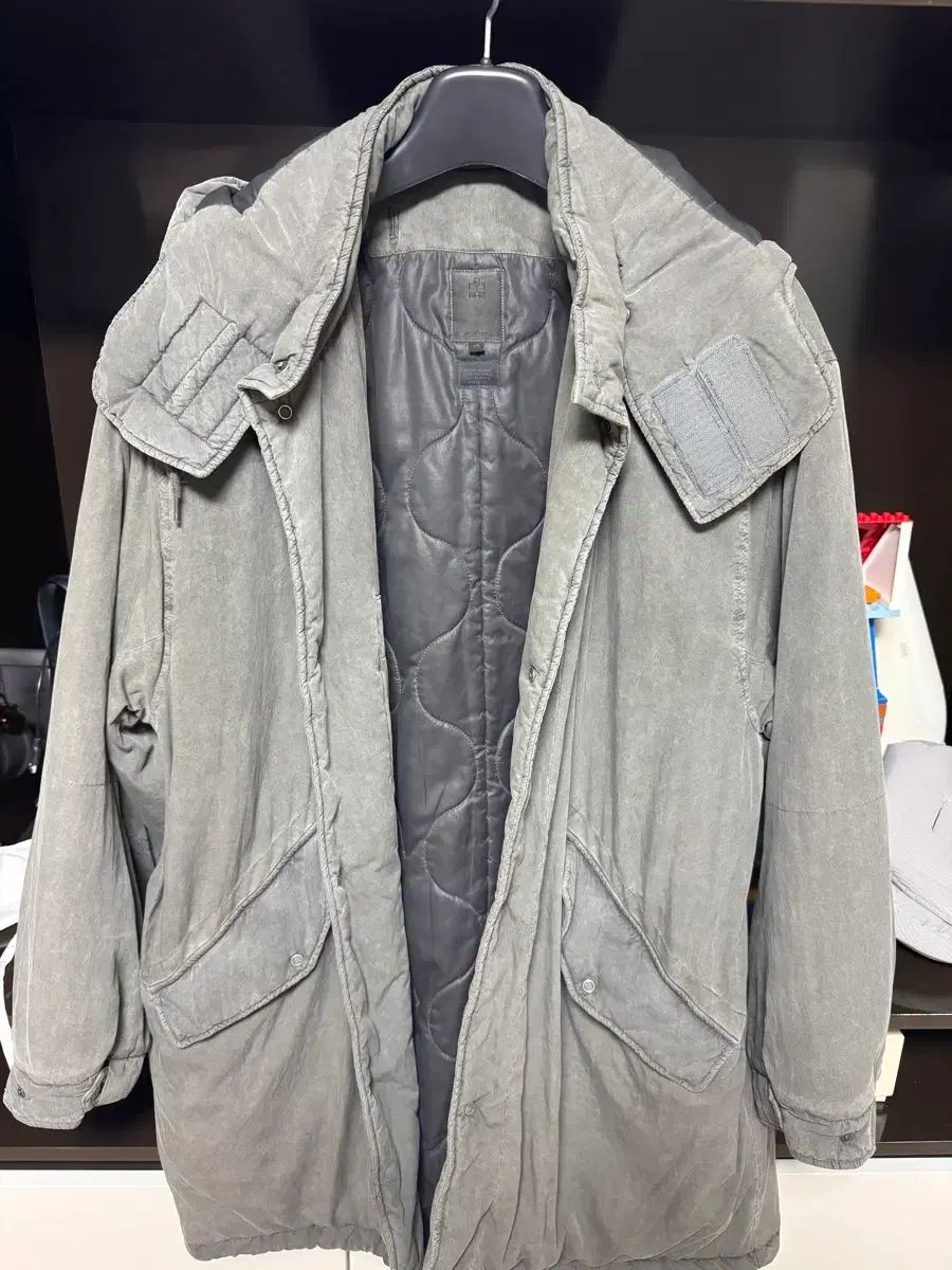 4) POLYTERU フィロー ミールパーカ 23fw オリーブ グレー