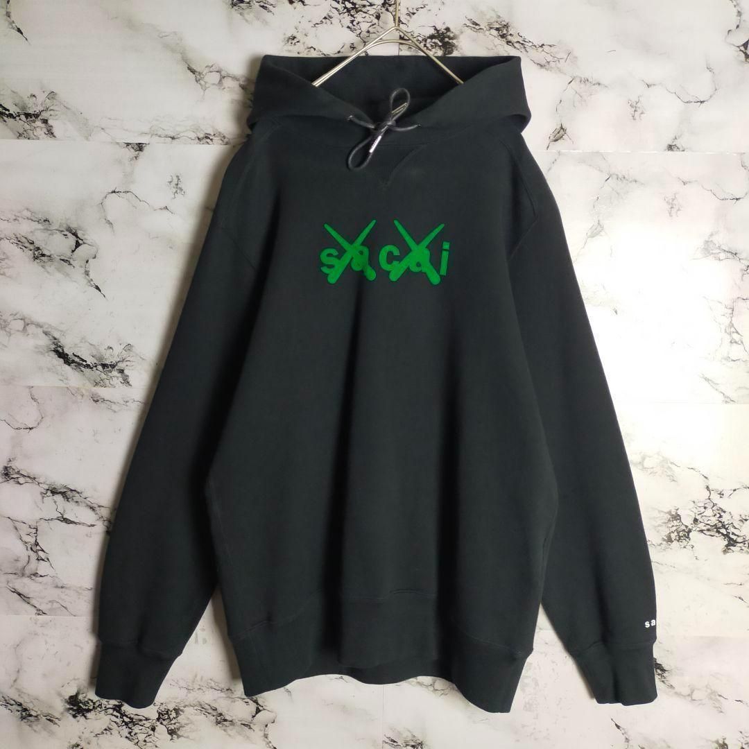 激レア】sacai × KAWS パーカー 1(M相当) 黒 フェルトロゴ コラボ