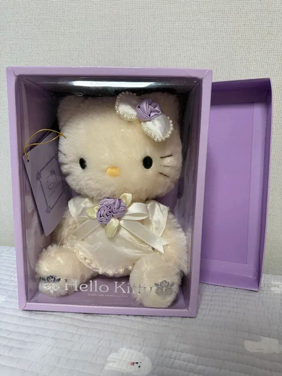 Sanrio hello kitty(ハローキティ) レトロキティー ラベンダー ぬいぐるみ
