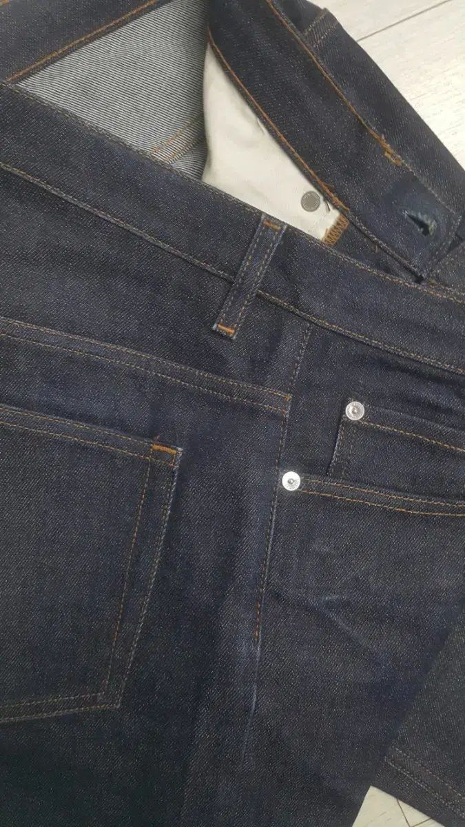 海外モデル Acne Studios (ストレッチ) ブランドデニム 30インチ (No 390) S級 ドライ完了