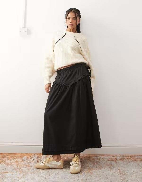 リクレイム ヴィンテージ レディース ボトムスカート フリル ミディ Reclaimed Vintage full midi skirt with ruffle detailing on waist