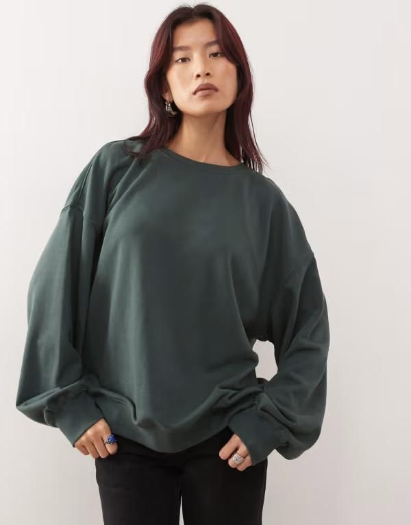ウィークデイ レディース アウター パーカー・スウェット スウェット シャツ Weekday oversized slouchy sweatshirt in petrol Petrol green グ 12,411円