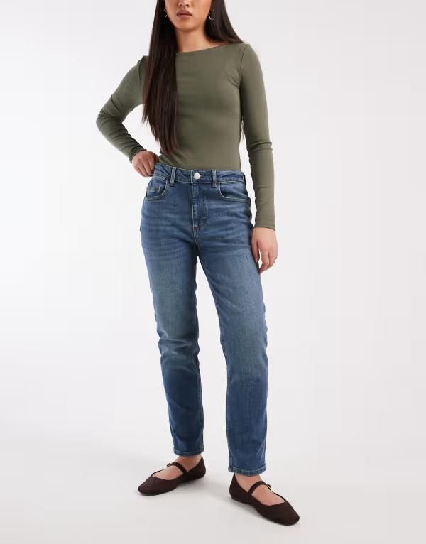 ヴェロモーダ レディース ボトムス デニムパンツ スリムフィット クロップド ジーンズ Vero Moda Rosie stretch cropped slim fit jeans in dark b