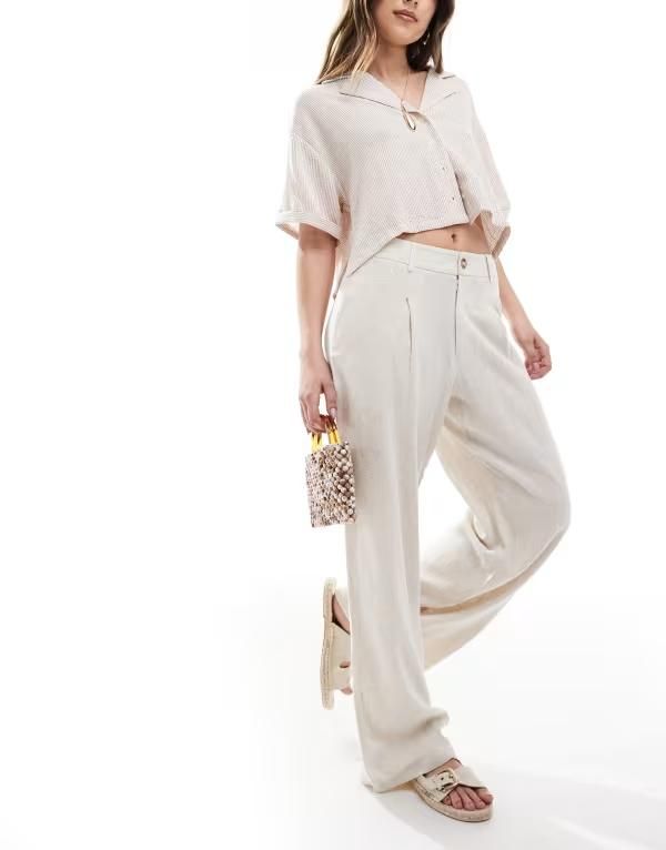 ミスセルフフリッジ レディース ボトムス カジュアルパンツ ワイドレッグ パンツ リネン Miss Selfridge linen blend tailored wide leg pants in s