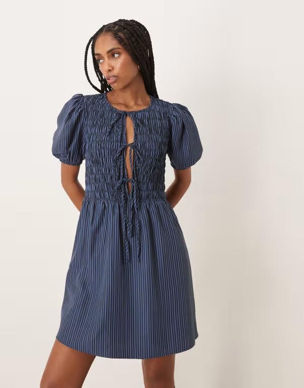 グラマラス レディース トップス ワンピース ミニ Glamorous tie front puff sleeve mini dresstripe Navy stripe ネイビー