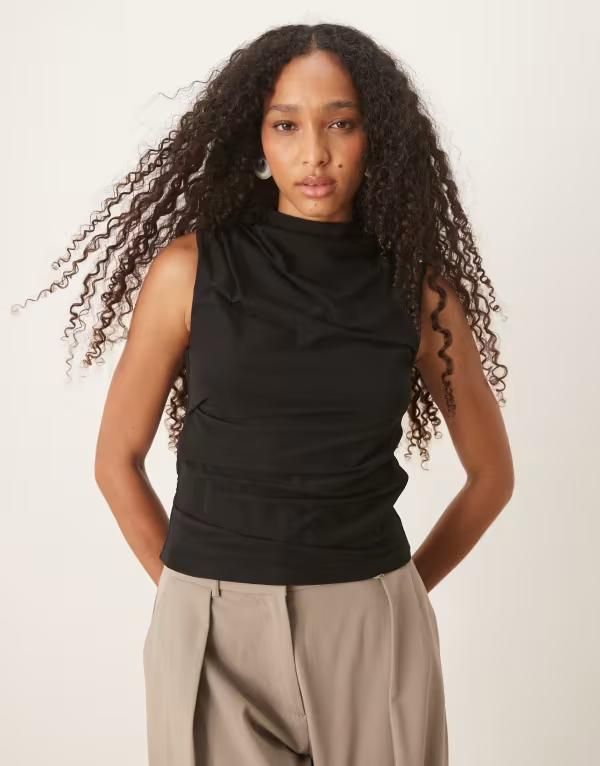 My ensemble - Ribbon Cami me made M wisteria Lace – MY MUM eme it